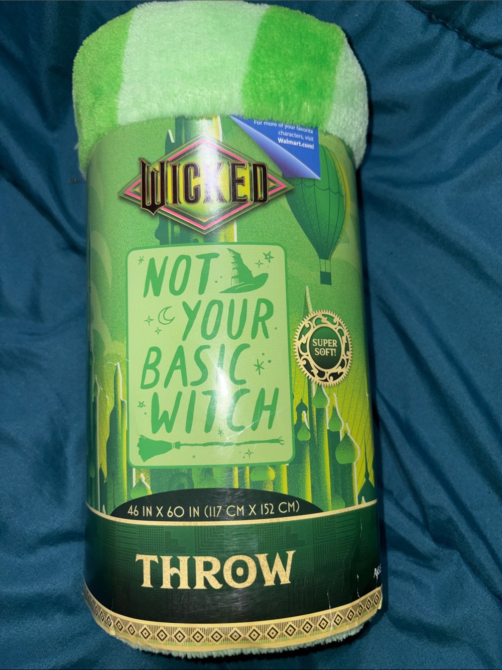 'Not Your Basic Witch' Green Throw Blanket